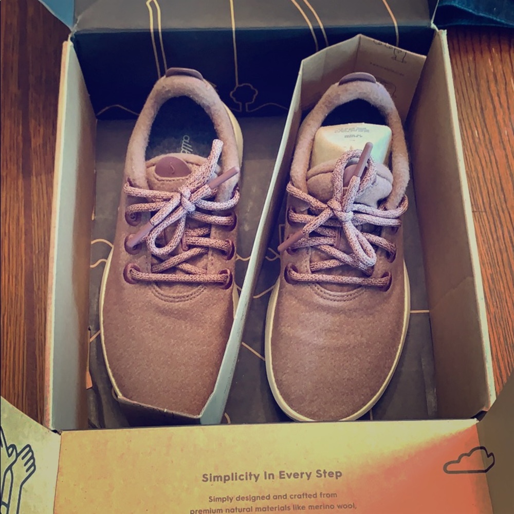Allbirds women’s wool Runners size 7US